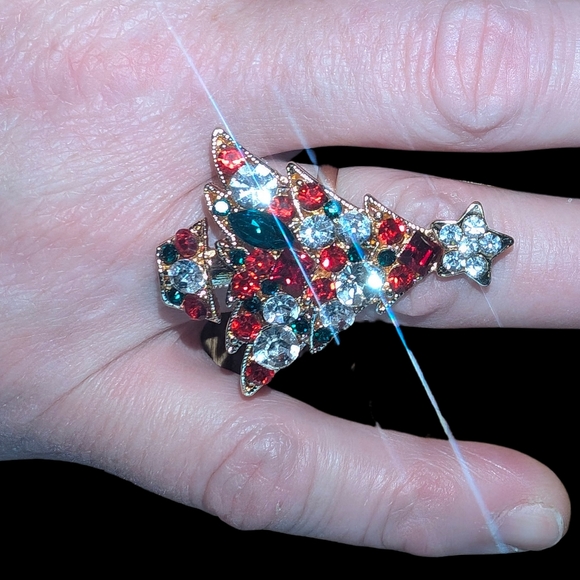 Rhinestone Christmas Tree Ring - Picture 2 of 4